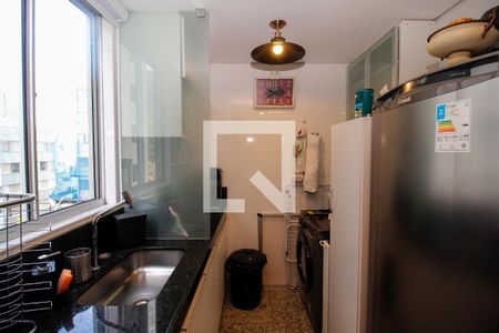 Cozinha de apartamento à venda com 2 quartos, 55m² em Serra, Belo Horizonte