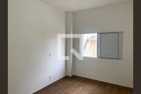 Quarto 2 de apartamento para alugar com 2 quartos, 50m² em Vila Deodoro, São Paulo