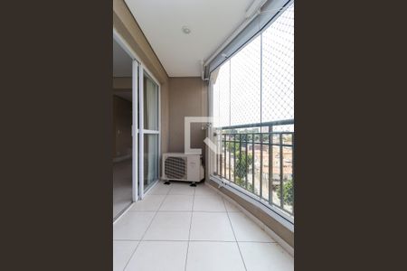 Sala - Varanda de apartamento à venda com 2 quartos, 87m² em Jardim Aeroporto, São Paulo