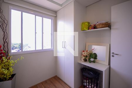 Quarto 1  de apartamento para alugar com 2 quartos, 38m² em Parque Fongaro, São Paulo