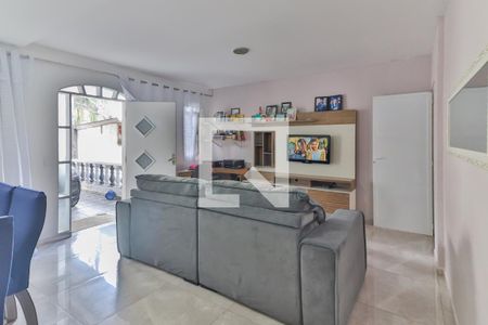 Sala de casa para alugar com 2 quartos, 90m² em Jardim Leonor, Cotia