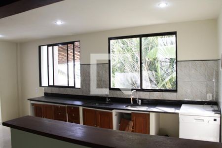 Cozinha de casa de condomínio para alugar com 4 quartos, 594m² em Itanhangá, Rio de Janeiro