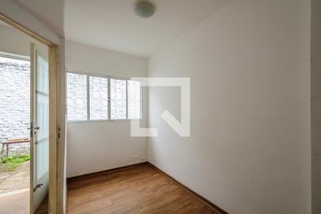 Sala de casa à venda com 4 quartos, 180m² em Petrópolis, Porto Alegre