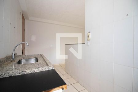 Apartamento para alugar com 50m², 2 quartos e 1 vaga Apartamento para alugar com 50m², 2 quartos e 1 vagaCozinha e Área de Serviço