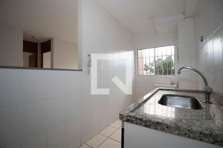Apartamento para alugar com 50m², 2 quartos e 1 vaga Apartamento para alugar com 50m², 2 quartos e 1 vagaCozinha e Área de Serviço