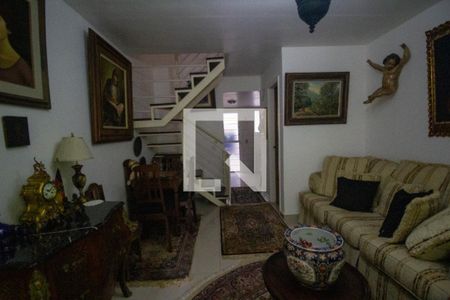 Sala de casa de condomínio para alugar com 2 quartos, 61m² em Vargem Pequena, Rio de Janeiro