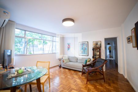 Sala de apartamento à venda com 3 quartos, 100m² em Leblon, Rio de Janeiro