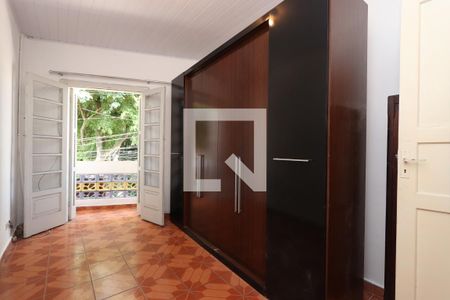 Quarto 1 de casa para alugar com 2 quartos, 90m² em Vila Ema, São Paulo