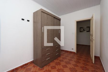 Quarto 2 de casa para alugar com 2 quartos, 90m² em Vila Ema, São Paulo