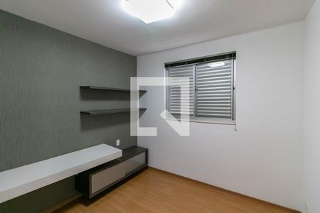 Quarto 2 de apartamento para alugar com 3 quartos, 259m² em Buritis, Belo Horizonte