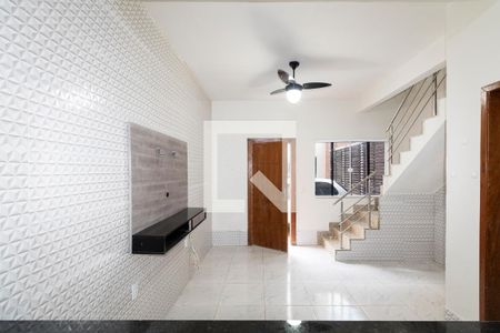 Sala de casa de condomínio para alugar com 2 quartos, 56m² em Campo Grande, Rio de Janeiro