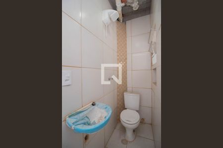 Banheiro de casa para alugar com 1 quarto, 22m² em Vila Siqueira (zona Norte), São Paulo