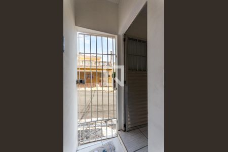 Casa para alugar com 22m², 1 quarto e sem vaga Casa para alugar com 22m², 1 quarto e sem vagaEntrada