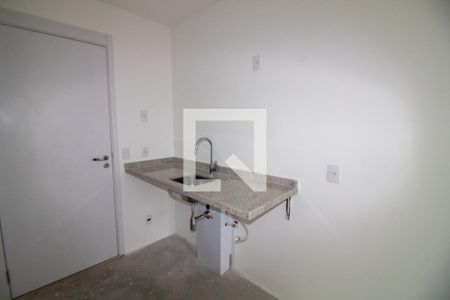 Cozinha de kitnet/studio à venda com 1 quarto, 25m² em Campo Belo, São Paulo