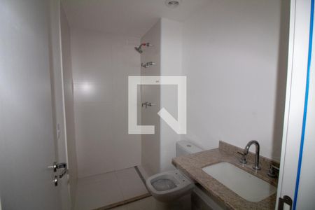 Banheiro de kitnet/studio para alugar com 1 quarto, 25m² em Campo Belo, São Paulo