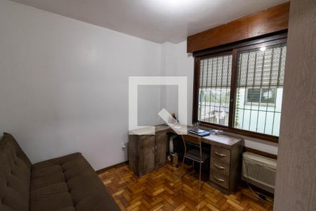 Quarto 1 de apartamento à venda com 3 quartos, 210m² em Teresópolis, Porto Alegre