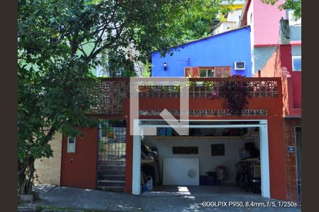 Fachada de casa à venda com 2 quartos, 222m² em Sumaré, São Paulo