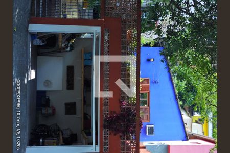 Garagem de casa à venda com 2 quartos, 222m² em Sumaré, São Paulo