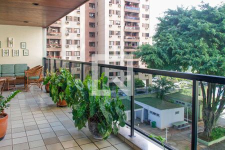 Varanda de apartamento à venda com 4 quartos, 200m² em Barra da Tijuca, Rio de Janeiro