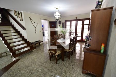 Sala 1 de casa para alugar com 5 quartos, 400m² em Jardim Chapadão, Campinas