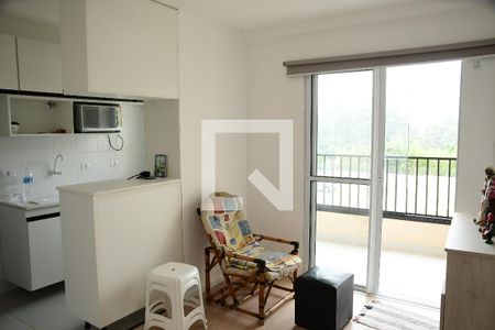 Sala de apartamento para alugar com 2 quartos, 47m² em Jardim da Gloria, Cotia