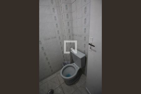 Banheiro de casa para alugar com 1 quarto, 22m² em Sítio do Mandaqui, São Paulo