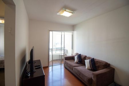 Sala de apartamento à venda com 2 quartos, 65m² em Campo Belo, São Paulo