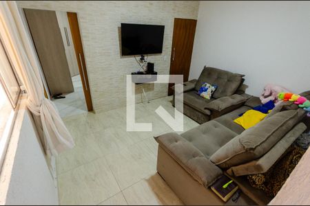 Casa para alugar com 65m², 2 quartos e 1 vagaSala