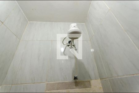 Banheiro de casa para alugar com 1 quarto, 55m² em Vila Palmeiras, São Paulo