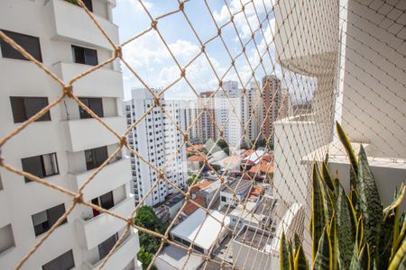 vista varanda de apartamento para alugar com 2 quartos, 48m² em Vila Hamburguesa, São Paulo