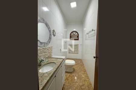 Banheiro de casa para alugar com 2 quartos, 180m² em Vila Nova, Barueri