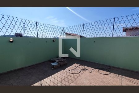 Casa à venda com 259m², 3 quartos e 2 vagas Casa à venda com 259m², 3 quartos e 2 vagasÁrea Externa