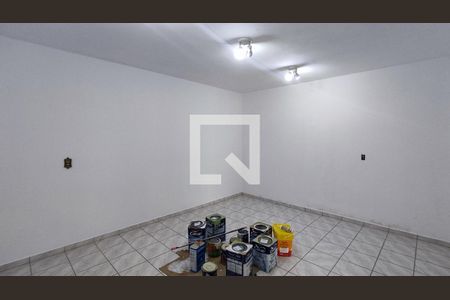 Casa à venda com 259m², 3 quartos e 2 vagas Casa à venda com 259m², 3 quartos e 2 vagasEdícula