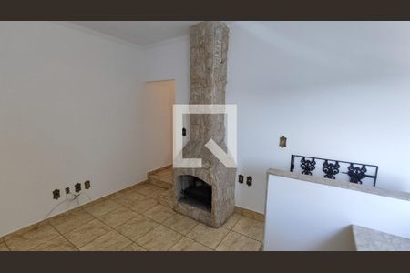 Casa à venda com 259m², 3 quartos e 2 vagas Casa à venda com 259m², 3 quartos e 2 vagasHall