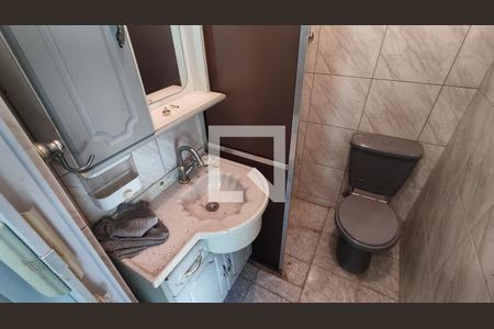 Casa à venda com 259m², 3 quartos e 2 vagas Casa à venda com 259m², 3 quartos e 2 vagasBanheiro - Edícula