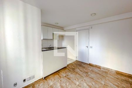 Sala de apartamento para alugar com 1 quarto, 40m² em Cambuci, São Paulo