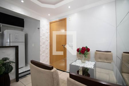 Sala de apartamento para alugar com 2 quartos, 50m² em Qi 24, Brasília