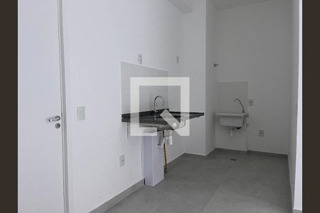 Cozinha/Área de Serviço de apartamento à venda com 2 quartos, 57m² em Lapa de Baixo, São Paulo