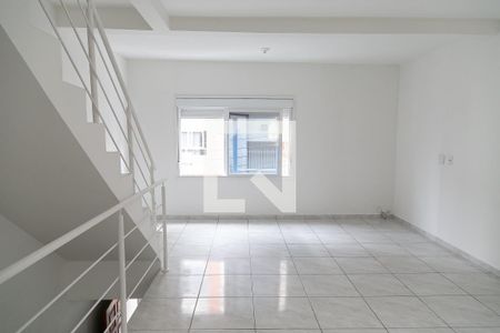 Casa à venda com 99m², 2 quartos e 1 vagaSala/Cozinha