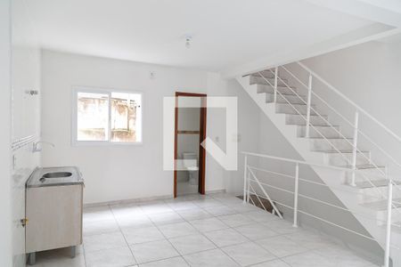 Casa à venda com 99m², 2 quartos e 1 vagaSala/Cozinha