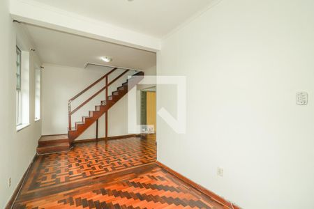 Sala de apartamento à venda com 4 quartos, 90m² em Passo da Areia, Porto Alegre