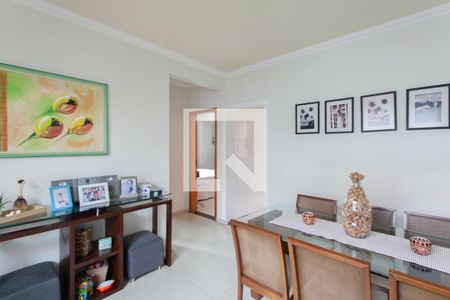 Sala de casa à venda com 2 quartos, 64m² em Jaqueline, Belo Horizonte