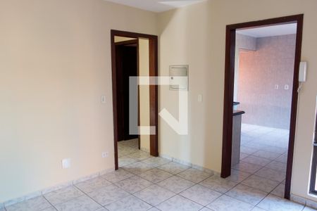 sala de apartamento para alugar com 2 quartos, 65m² em I.a.p.i., Osasco