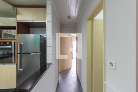 Corredor de apartamento para alugar com 2 quartos, 60m² em Vila Ré, São Paulo