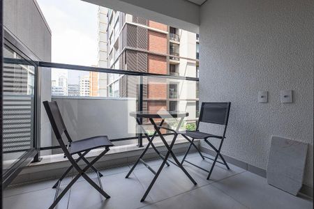 Studio - Banheiro de kitnet/studio para alugar com 1 quarto, 27m² em Pinheiros, São Paulo