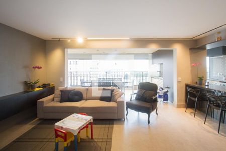 Sala de apartamento à venda com 3 quartos, 137m² em Santo Amaro, São Paulo