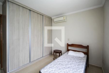 Quarto 1  de casa para alugar com 2 quartos, 50m² em Moema, São Paulo