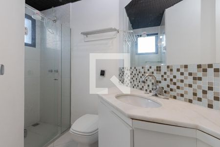Banheiro de apartamento para alugar com 1 quarto, 31m² em Santo Amaro, São Paulo