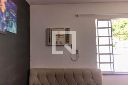 Quarto de casa para alugar com 1 quarto, 60m² em Maravista, Niterói