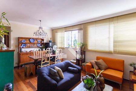 Sala de apartamento para alugar com 4 quartos, 150m² em Vila Paris, Belo Horizonte